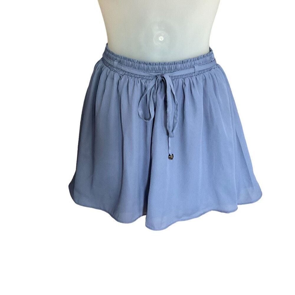 She + Sky Shorts Blue Flowy Sheer Overlay Pull On Elastic Waist Belt Size Medium